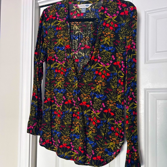 Closet Clean Out! - Picture 1 of 5